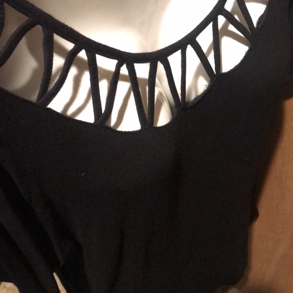 BKE L Black Cut Out Tshirt Lots Of Peekaboo! - Picture 9 of 13